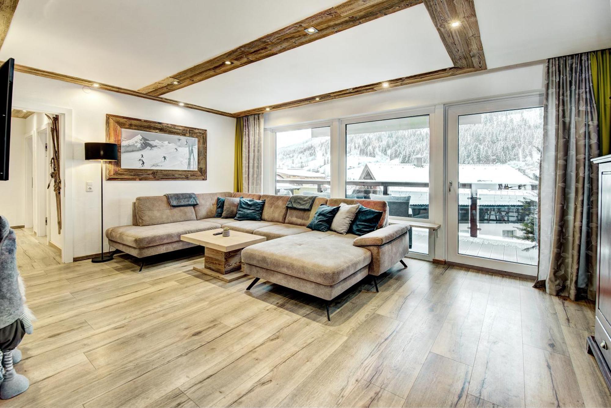 Chalet Sabrina Mit Aussenpool Im Sommer Kaprun Exterior photo