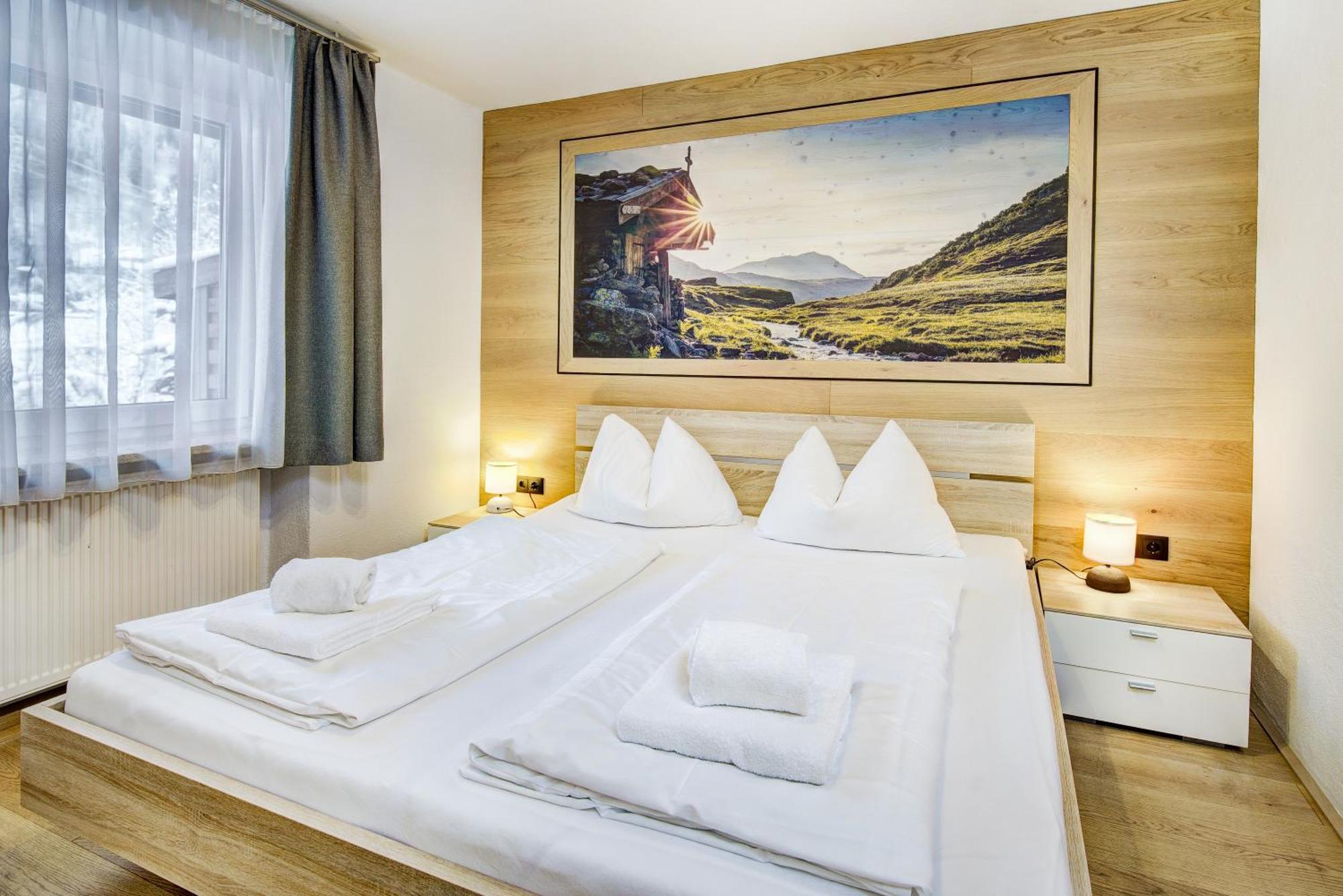 Chalet Sabrina Mit Aussenpool Im Sommer Kaprun Exterior photo